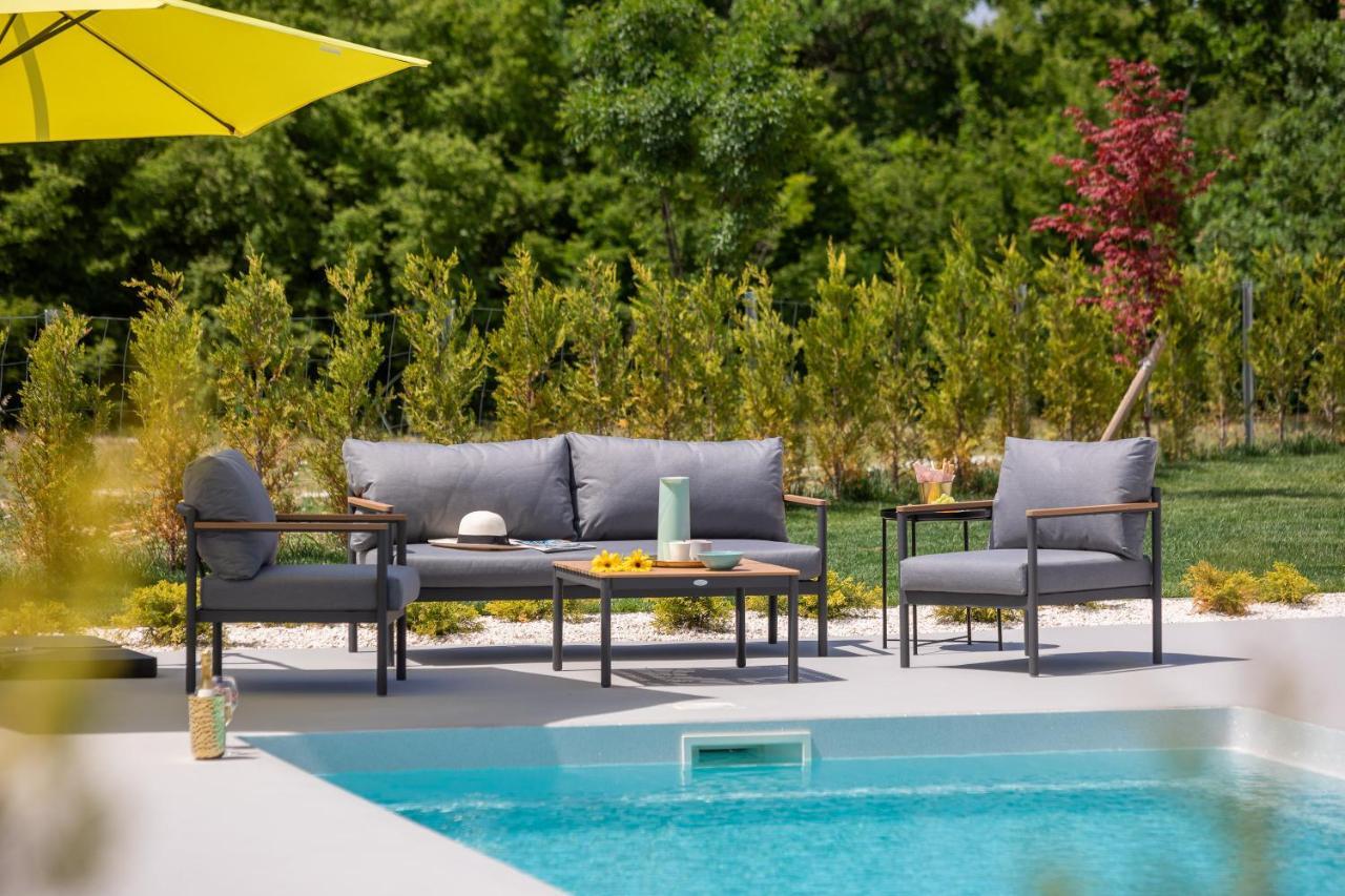 Bandelli Villas Oklaj Exterior photo