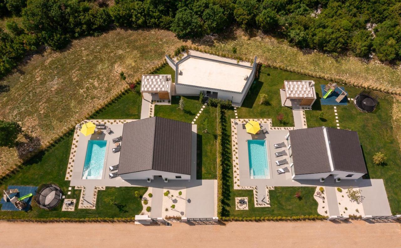 Bandelli Villas Oklaj Exterior photo